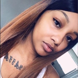 Meet your Posher, Zhaquaya